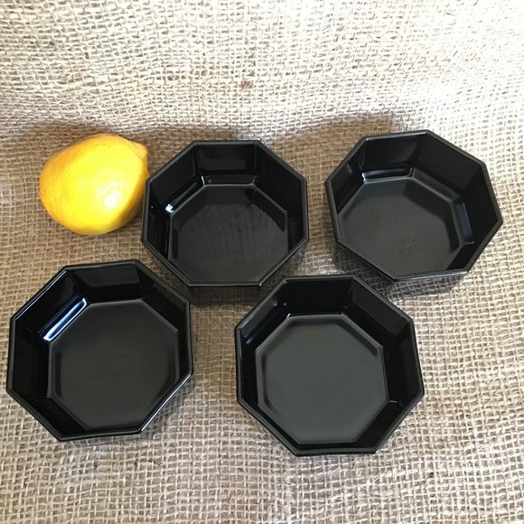 Octime Black Glass  Small Bowls Octagonal Shape Set of 4 Vintage - Picture 1 of 3